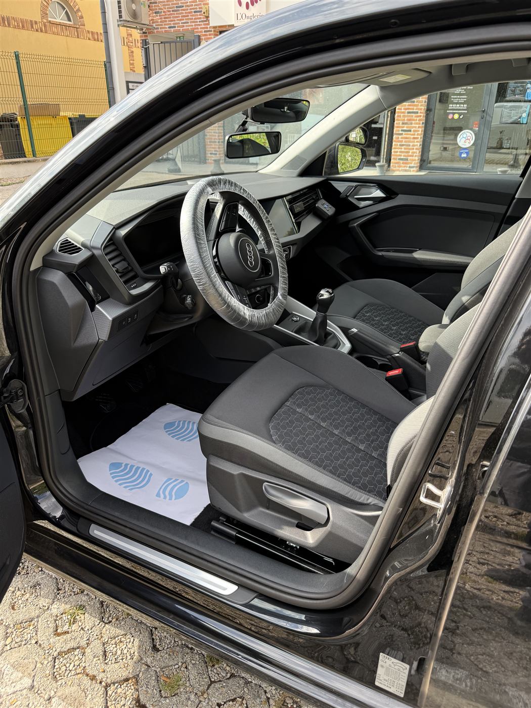 Intérieur Audi A1 nettoyé par Mister Propre